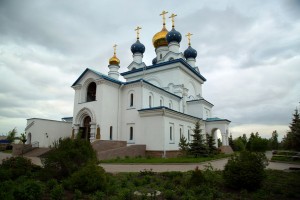 Богоявленский мужской монастырь города Челябинска